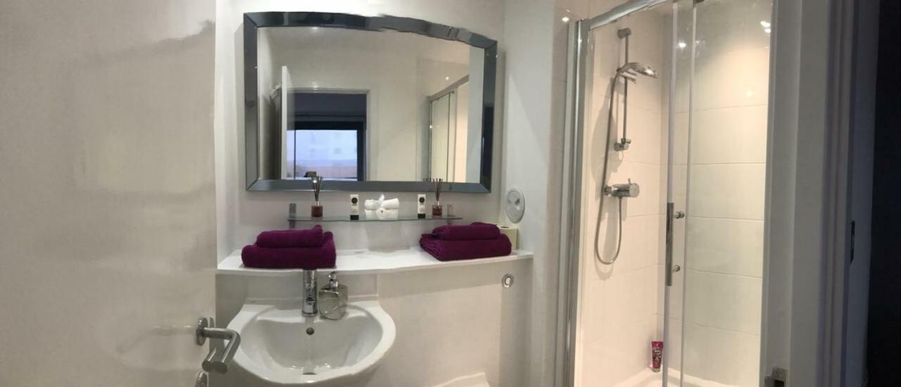Matysiak Apartment Edinburgh Bagian luar foto