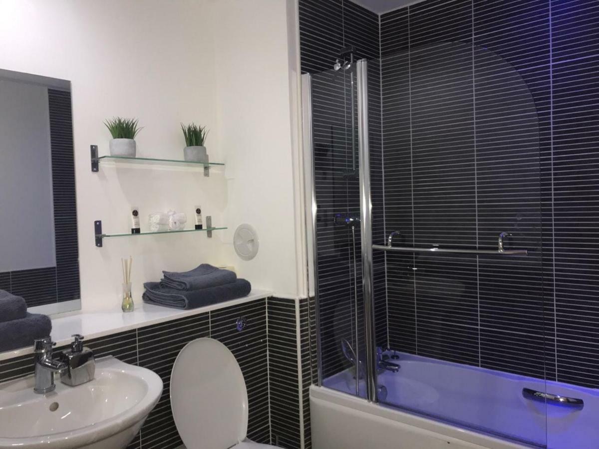 Matysiak Apartment Edinburgh Bagian luar foto